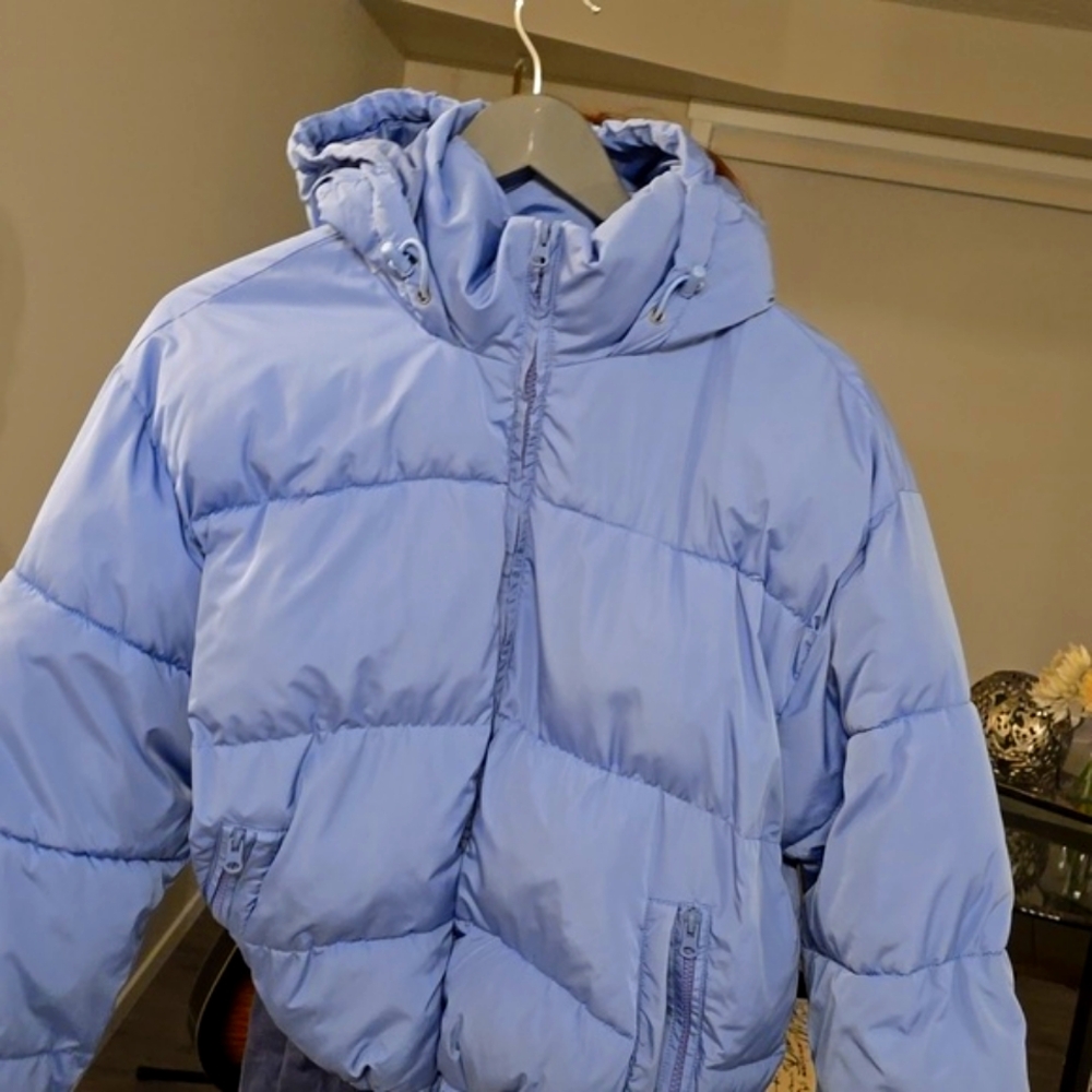 American Eagle puffer Jacket